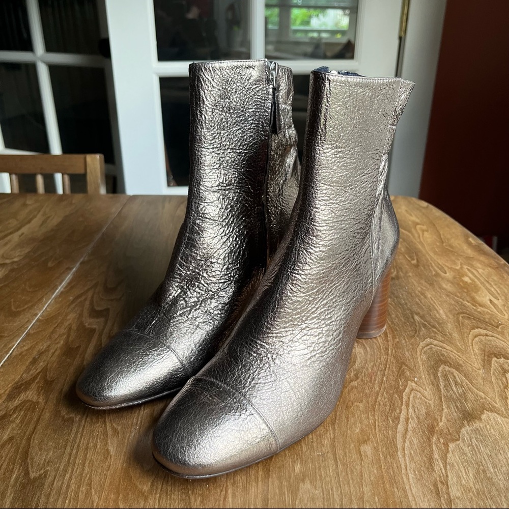 Anaki Paris Silver Vulcan Boots